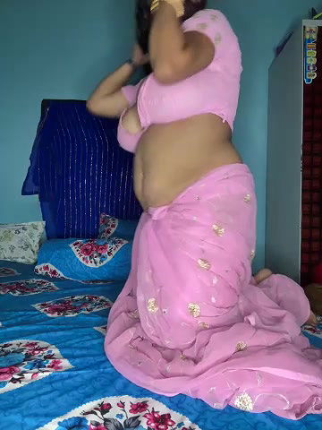 Stripchat-Public.Show-c-Lovely-Shivani-2025.05.19.184817