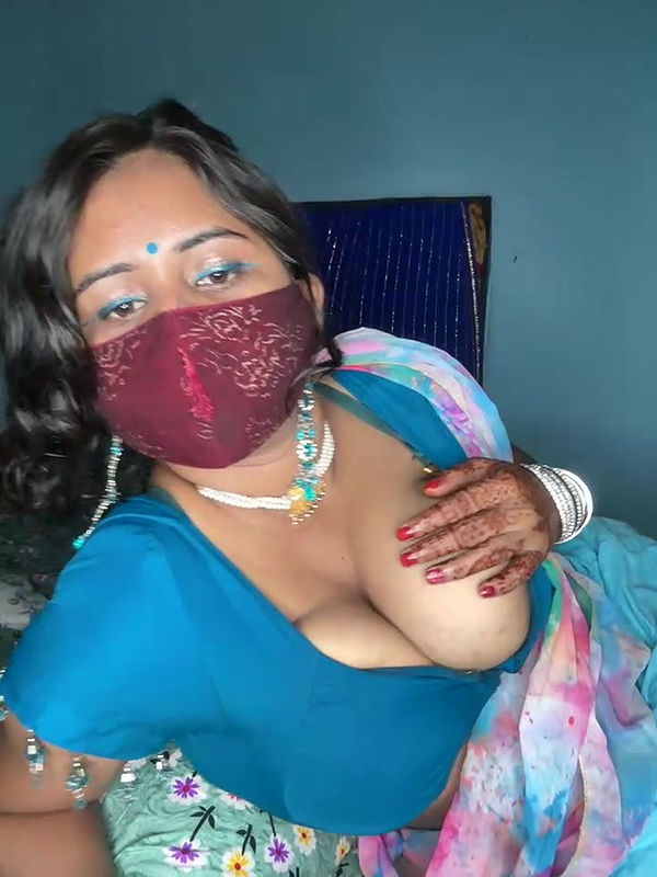 Stripchat-Public.Show-c-Lovely-Shivani-2025.06.09.190245