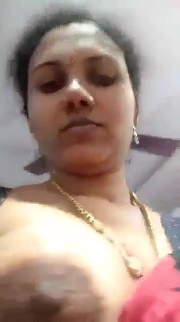 Mallu bhabhi boob show mms vid