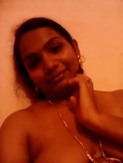 Mallu bathroom nude sexy bhabhi show vid