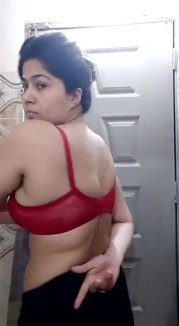 Beautiful Paki Wife Trying New Bra