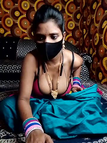 Stripchat-Public.Show-c-Riya_sam69-2025.05.14.192709