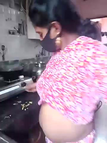 Stripchat-Public.Show-c-Riya_sam69-2025.05.15.023736