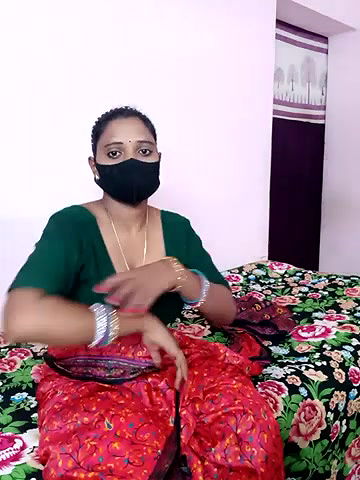 Stripchat-Public.Show-c-Riya_sam69-2025.05.25.230319