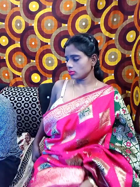 Stripchat-Public.Show-c-Riya_sam69-2025.06.20.162539