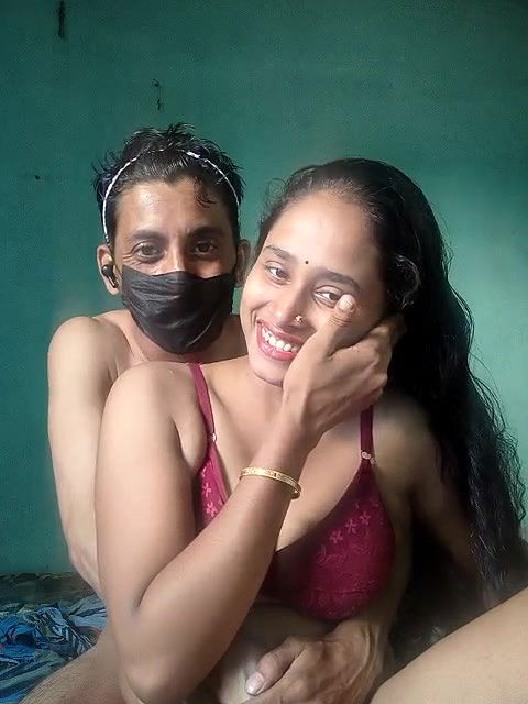 Stripchat-Public.Show-c-Seducing_couple-2025.04.30.074206