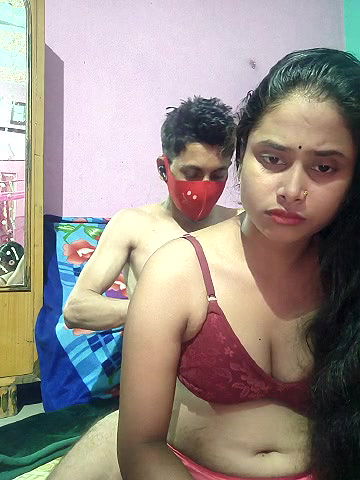 Stripchat-Public.Show-c-Seducing_couple-2025.05.01.172333