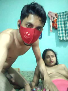 Stripchat-Public.Show-c-Seducing_couple-2025.05.07.182757