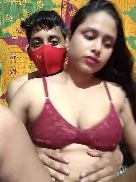 Stripchat-Public.Show-c-Seducing_couple-2025.05.16.180817