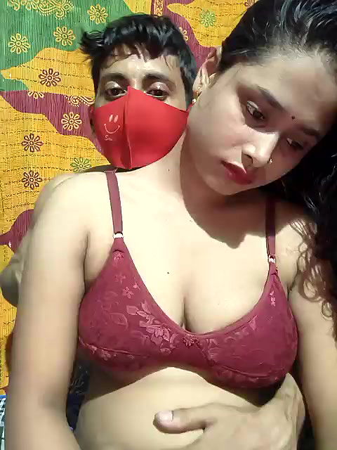 Stripchat-Public.Show-c-Seducing_couple-2025.05.16.180817