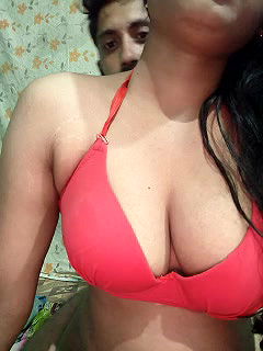 Stripchat-Public.Show-c-Seducing_couple-2025.05.17.185514