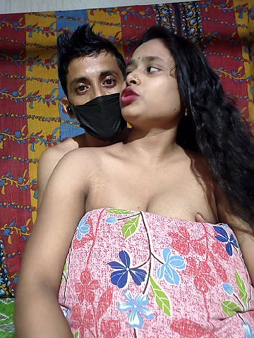 Stripchat-Public.Show-c-Seducing_couple-2025.05.29.104945