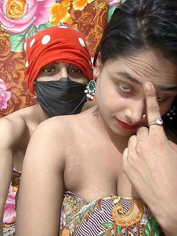 Stripchat-Public.Show-c-Seducing_couple-2025.06.11.105944