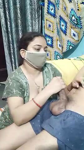 Stripchat-Public.Show-c-Sexi-rimi-bhabhi-2025.05.17.185007