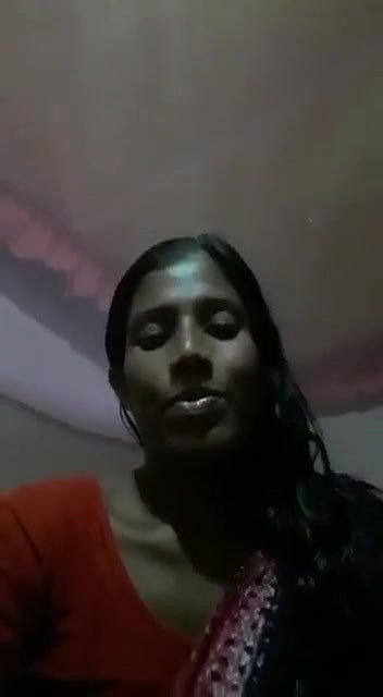 Village Bhabi Showing