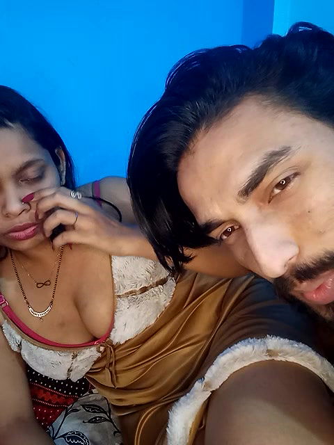 Stripchat-Public.Show-c-Sexy_DarloSiya-2025.02.22.033023