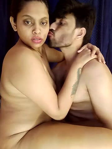 Stripchat-Public.Show-c-Sexy_DarloSiya-2025.05.24.195100