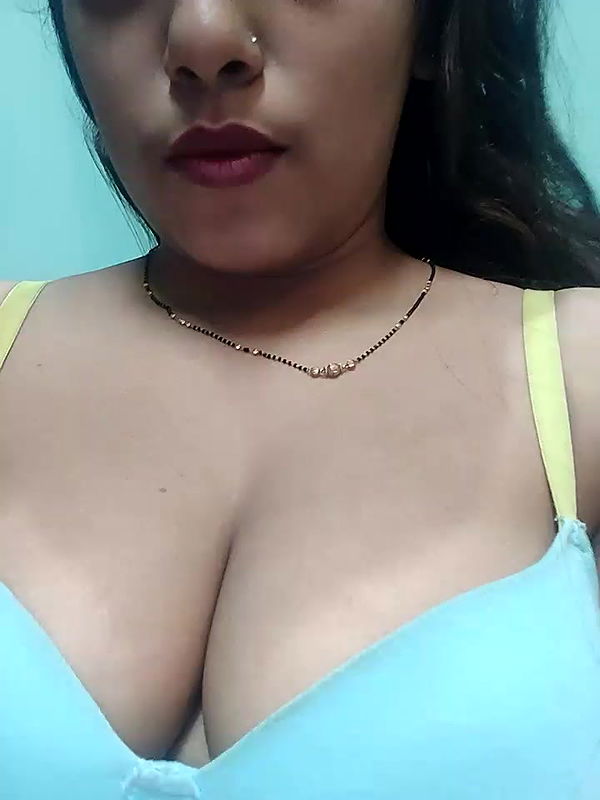 Stripchat-Public.Show-c-sexyindi_couple-2025.01.31.063343