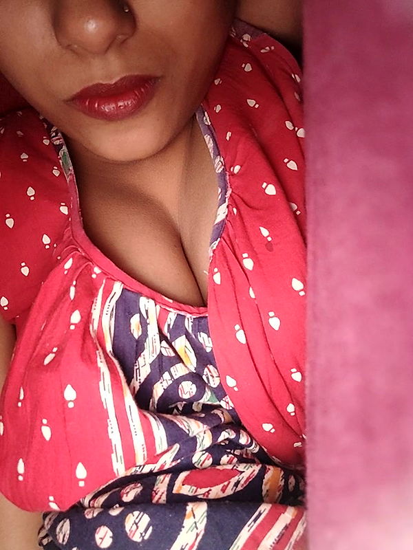 Stripchat-Public.Show-c-sexyindi_couple-2025.02.07.080044