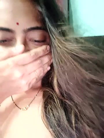 Stripchat-Public.Show-c-sexyindi_couple-2025.04.04.145900