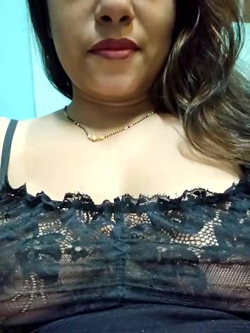 Stripchat-Public.Show-c-sexyindi_couple-2025.04.12.150906