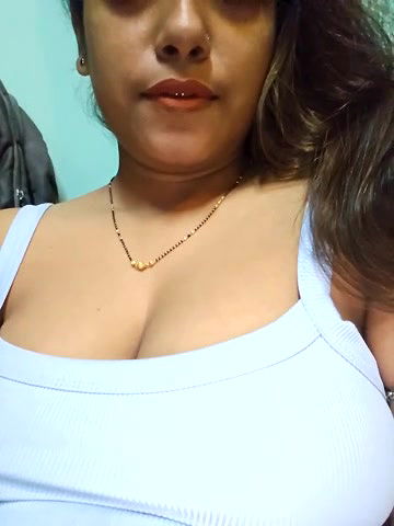 Stripchat-Public.Show-c-sexyindi_couple-2025.04.18.145017