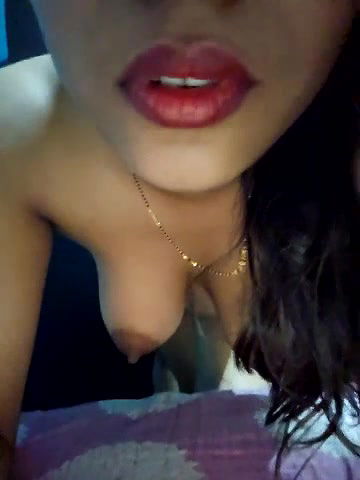 Stripchat-Public.Show-c-sexyindi_couple-2025.04.19.185214