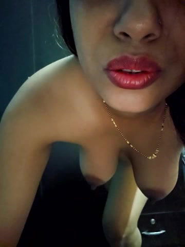 Stripchat-Public.Show-c-sexyindi_couple-2025.06.02.145513