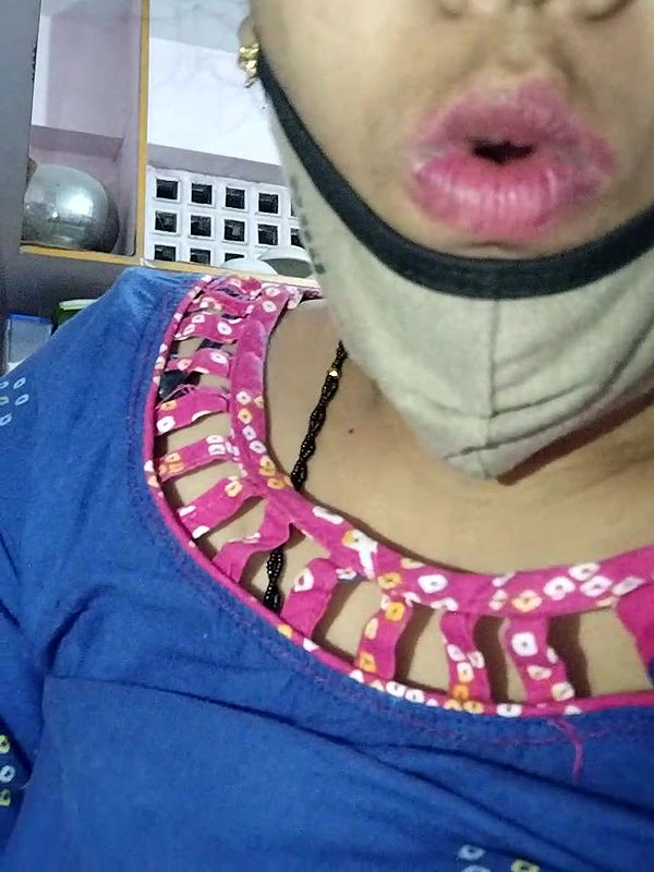 Stripchat-Public.Show-c-Sexynageena-2025.03.11.194755