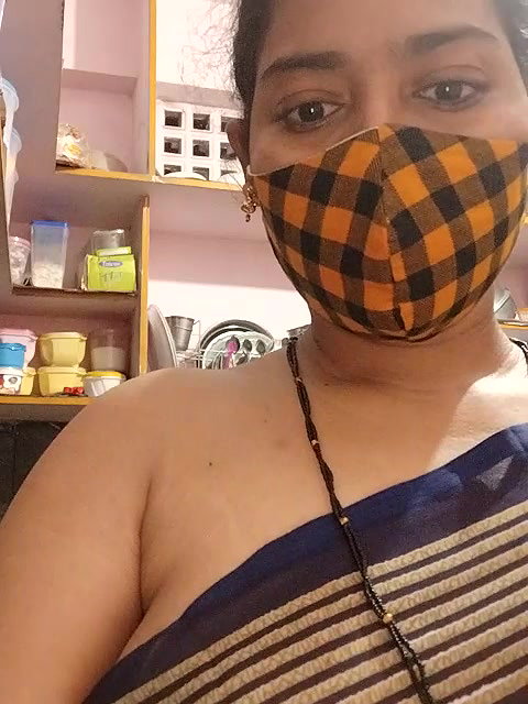 Stripchat-Public.Show-c-Sexynageena-2025.03.25.221933