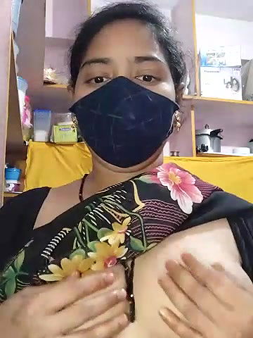 Stripchat-Public.Show-c-Sexynageena-2025.04.10.200357