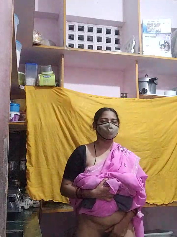 Stripchat-Public.Show-c-Sexynageena-2025.04.13.224646