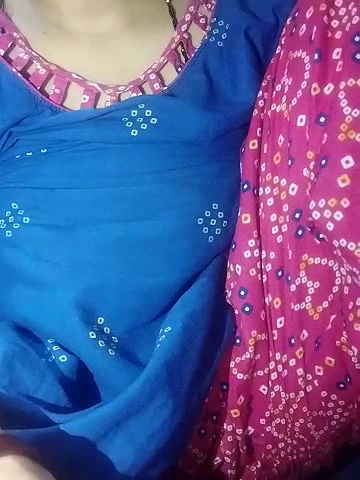 Stripchat-Public.Show-c-Sexynageena-2025.04.14.230010