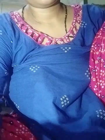 Stripchat-Public.Show-c-Sexynageena-2025.04.14.230010