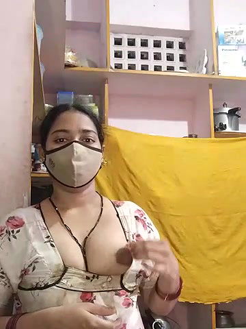 Stripchat-Public.Show-c-Sexynageena-2025.04.20.020829