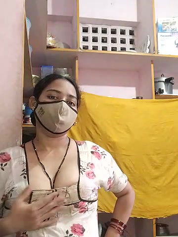 Stripchat-Public.Show-c-Sexynageena-2025.04.20.020829