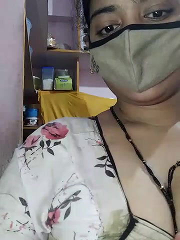 Stripchat-Public.Show-c-Sexynageena-2025.04.20.020829