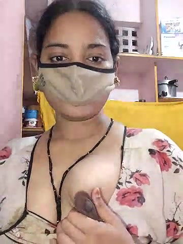 Stripchat-Public.Show-c-Sexynageena-2025.04.20.020829