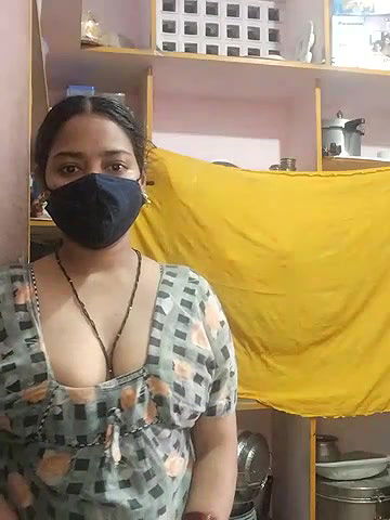 Stripchat-Public.Show-c-Sexynageena-2025.04.21.012223