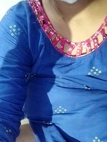 Stripchat-Public.Show-c-Sexynageena-2025.05.03.195134