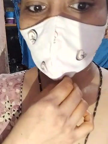 Stripchat-Public.Show-c-Sexynageena-2025.05.04.014158