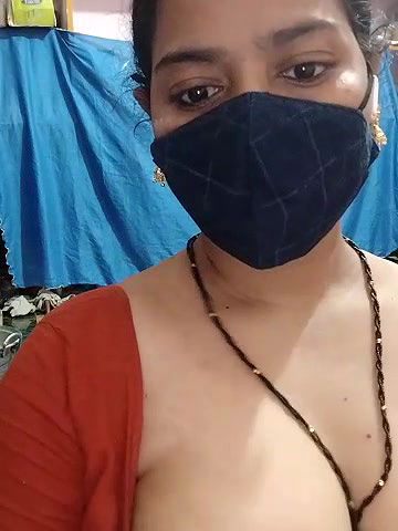 Stripchat-Public.Show-c-Sexynageena-2025.05.04.175149