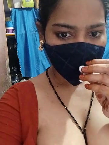 Stripchat-Public.Show-c-Sexynageena-2025.05.04.175149