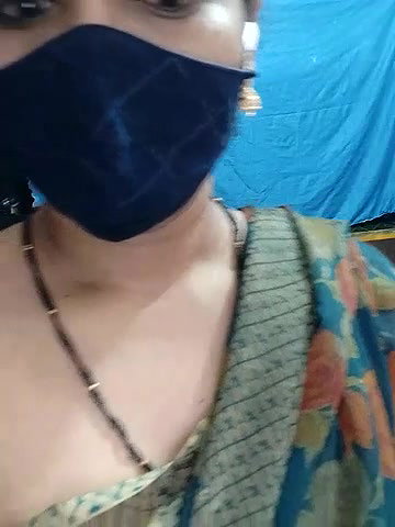 Stripchat-Public.Show-c-Sexynageena-2025.05.05.010730