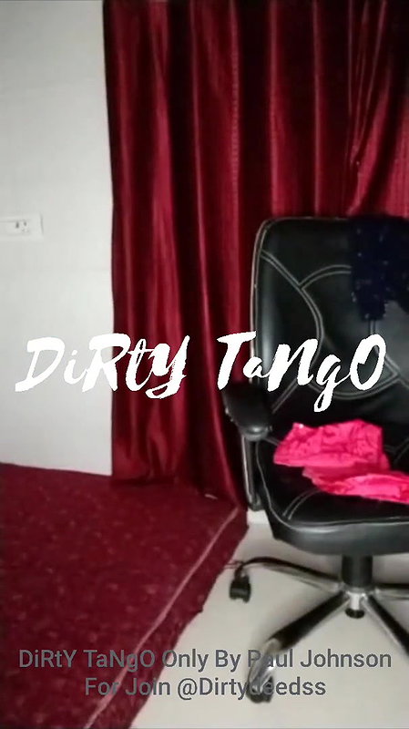 Julie Nude Tango Show