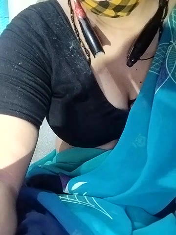 Stripchat-Public.Show-c-Sexynageena-2025.05.07.184803