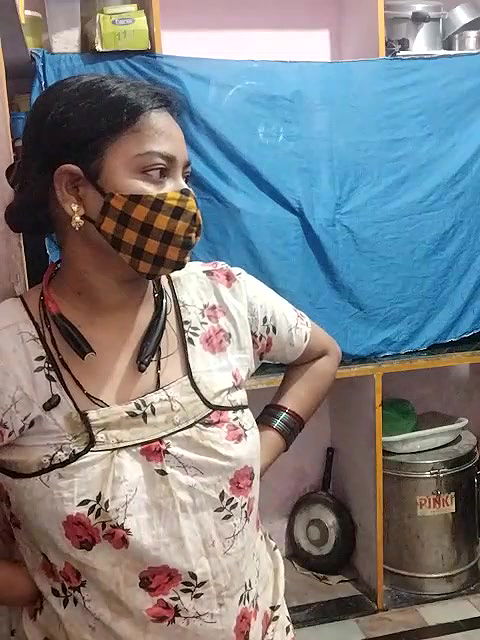 Stripchat-Public.Show-c-Sexynageena-2025.05.08.000807