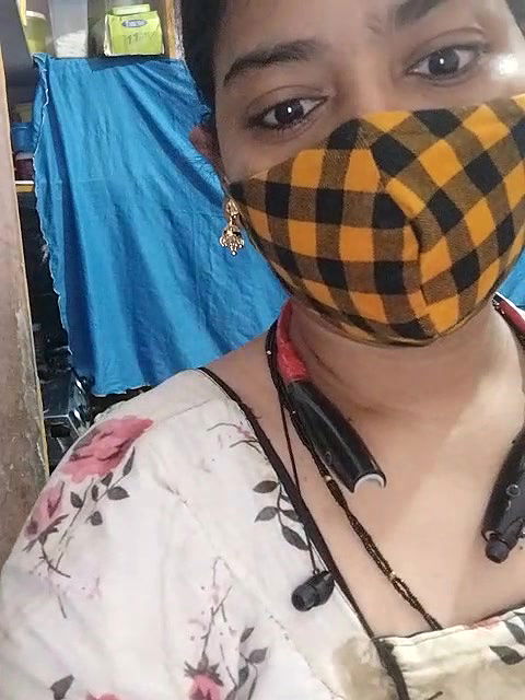 Stripchat-Public.Show-c-Sexynageena-2025.05.08.000807