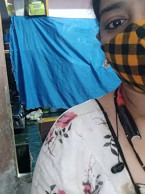 Stripchat-Public.Show-c-Sexynageena-2025.05.08.000807