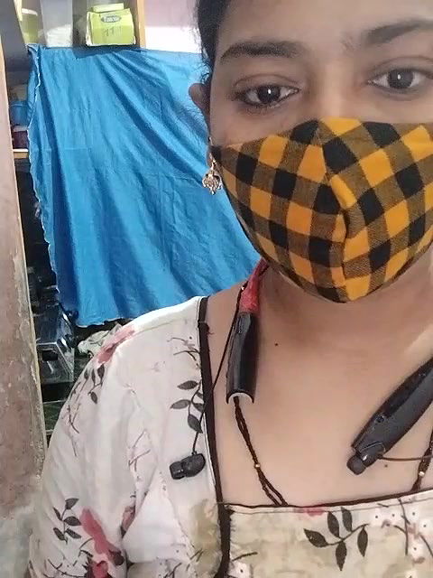 Stripchat-Public.Show-c-Sexynageena-2025.05.08.000807